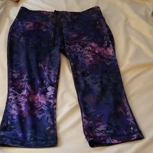 Workout capris